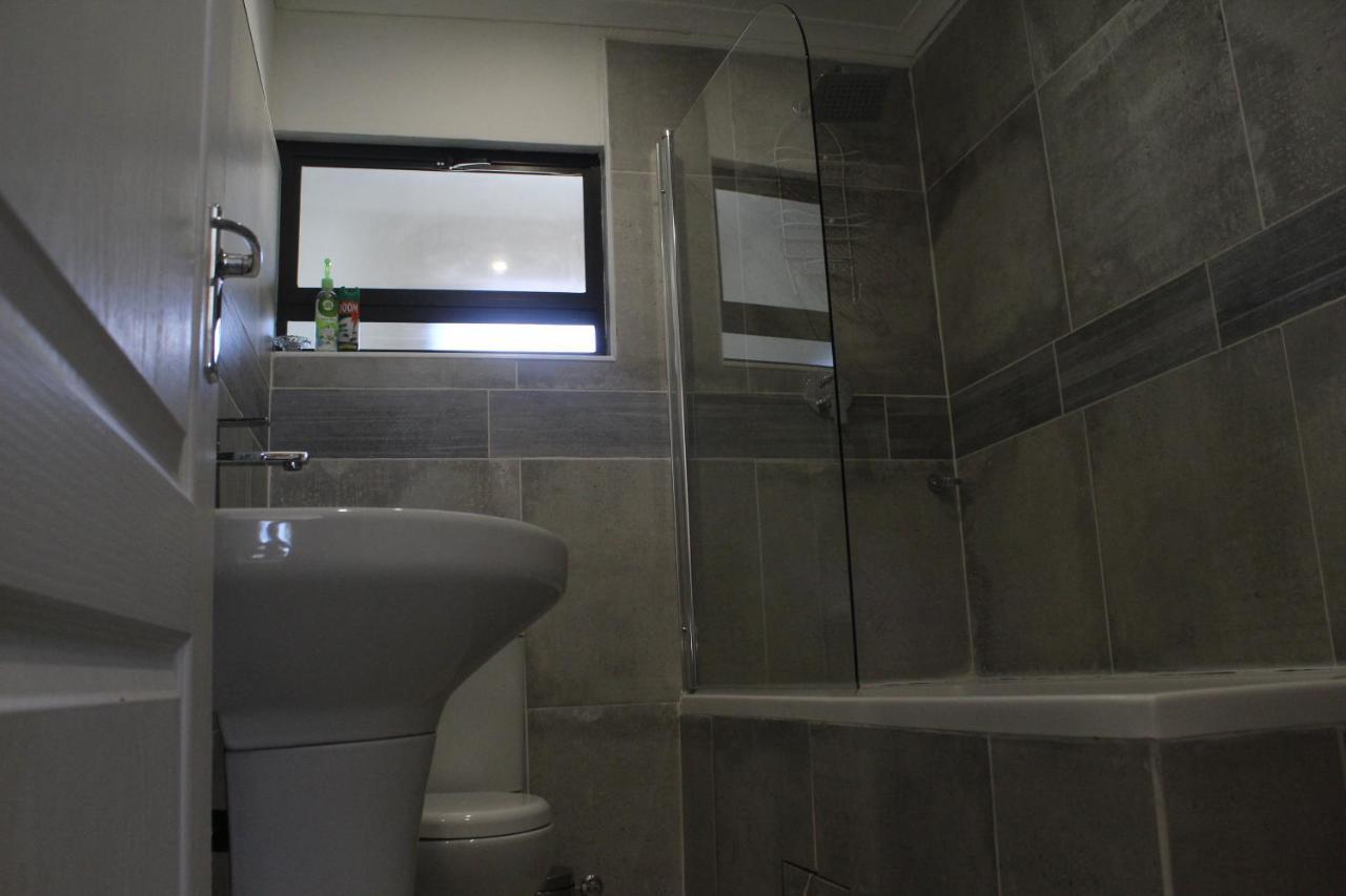 The Anne Guest House Масеру Экстерьер фото